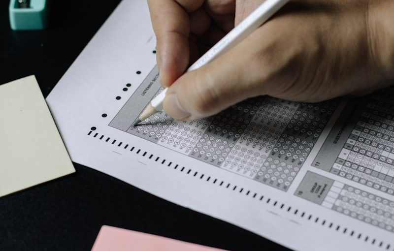 How Do Chinese Students Register for the CCO Chemistry Olympiad? What CCC Score Is Needed to Advance? Exam Format? How Are Experimental Design Questions Tested? Includes CCO Registration Guide